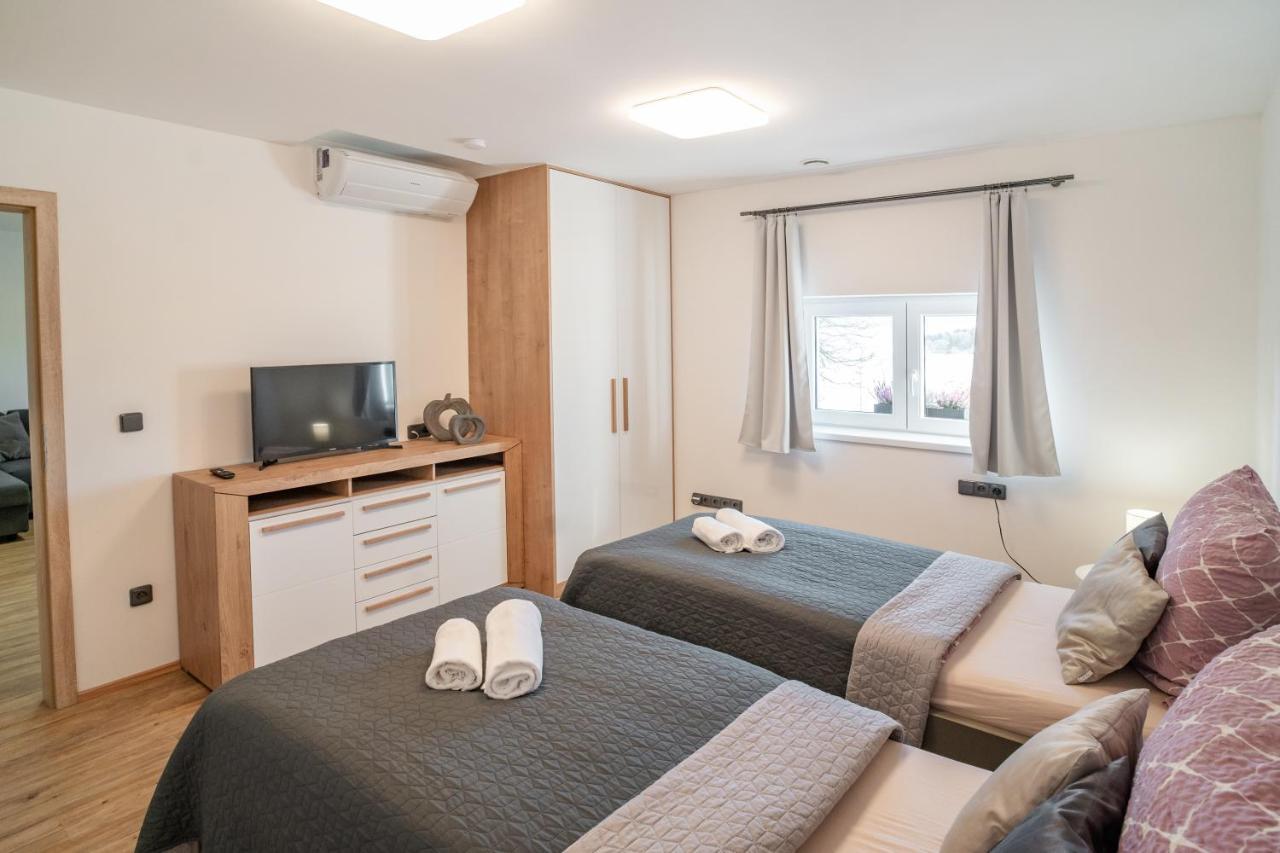 Hotel Smrz Sepekov Eksteriør billede